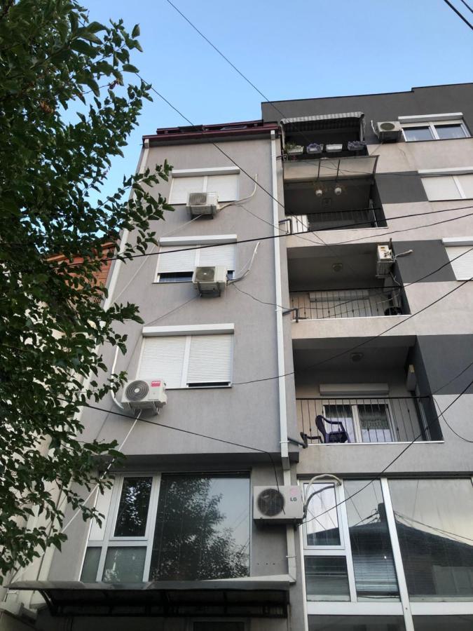 Ferienwohnung Rentster Kumanovo Exterior foto